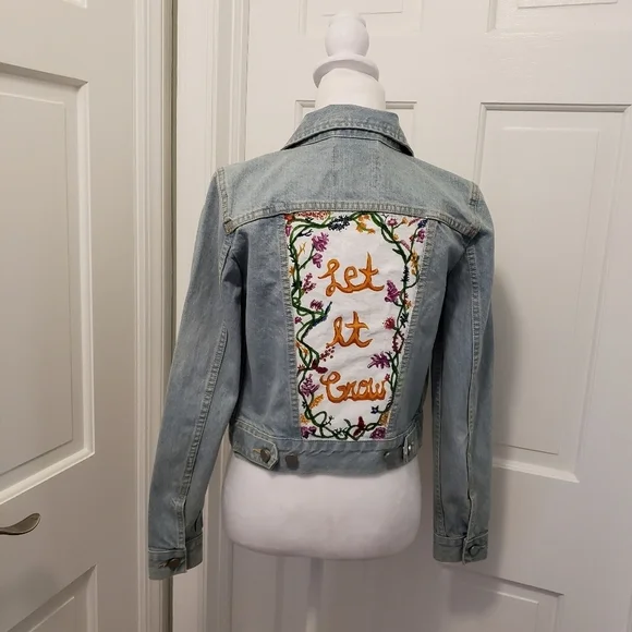 BDG Urban Outfitters Light Blue Jean Jacket Size SP, "Let It Grow" - Picture 4 of 12